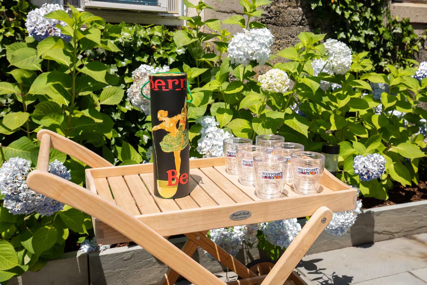 Outdoor bar cart with hydrangeas